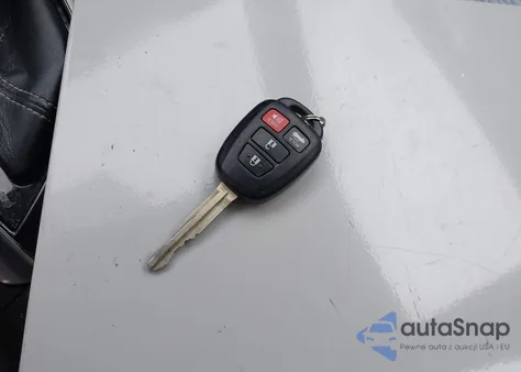 2016 Toyota Corolla Le из США, поврежденный, VIN 5YFBURHE5GP473779